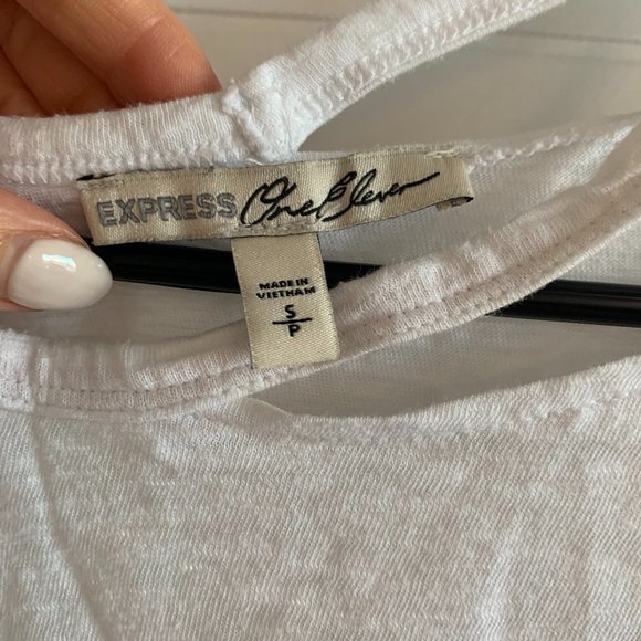Express White Short Sleeve Crop Top - Picture 3 of 5